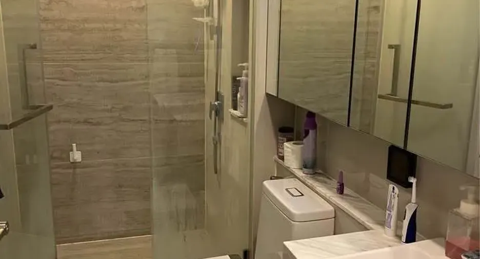 For sale 2 bedrooms condo in Mueang Samut Prakan, Samut Prakan