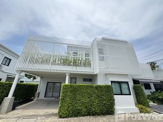 For rent 3 bedrooms villa in Thalang, Phuket