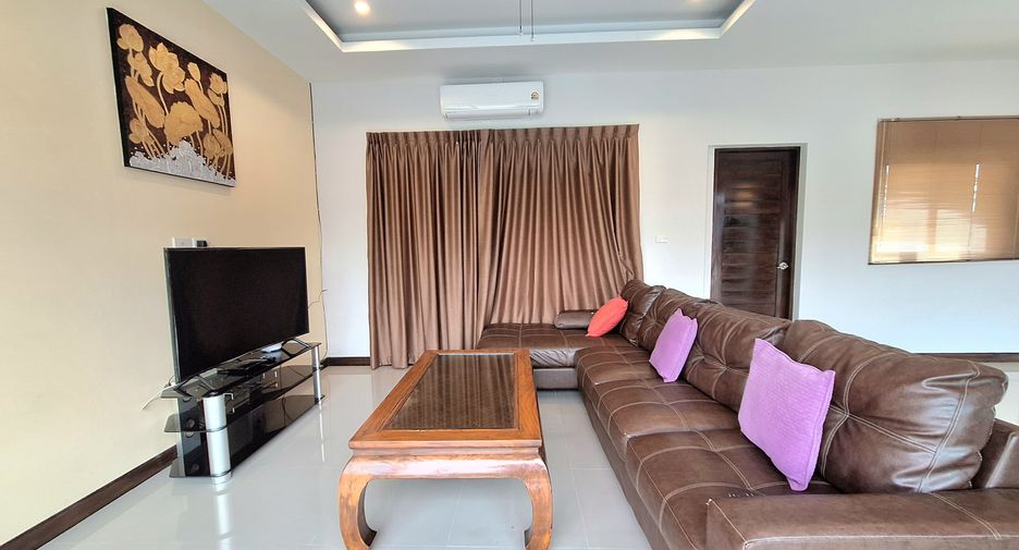 For rent 3 bedrooms villa in Hua Hin, Prachuap Khiri Khan