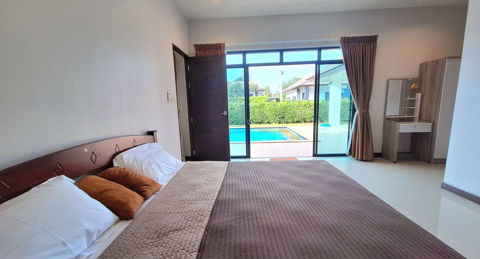 For rent 3 bedrooms villa in Hua Hin, Prachuap Khiri Khan