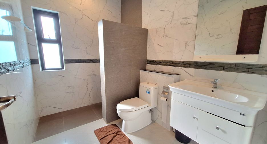 For rent 3 bedrooms villa in Hua Hin, Prachuap Khiri Khan
