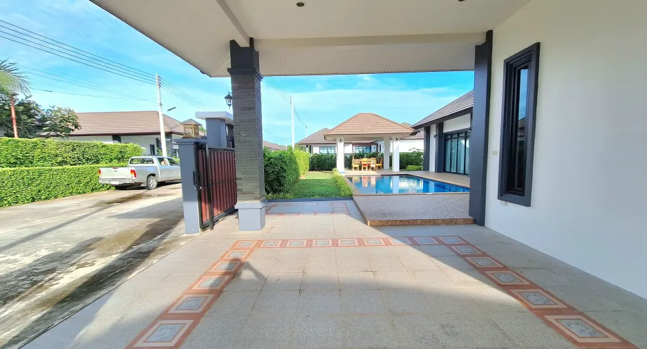 For rent 3 bedrooms villa in Hua Hin, Prachuap Khiri Khan