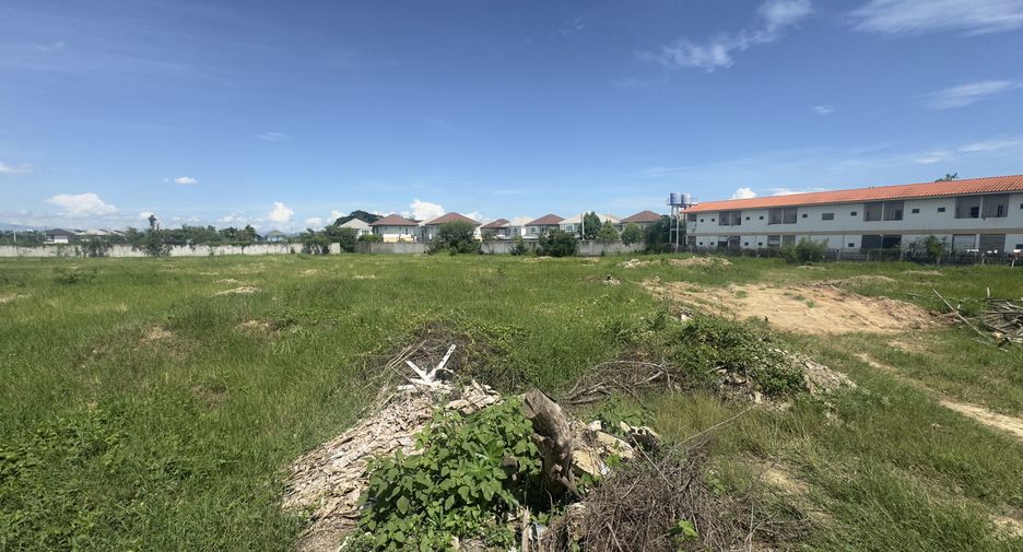 À vendre terrain à Mueang Chiang Mai, Chiang Mai