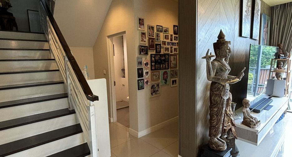 For sale 4 ベッドルーム house in Prawet, Bangkok