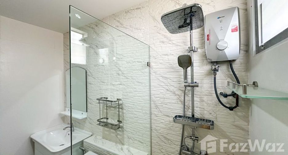 For rent 3 bedrooms house in Bang Lamung, Chonburi