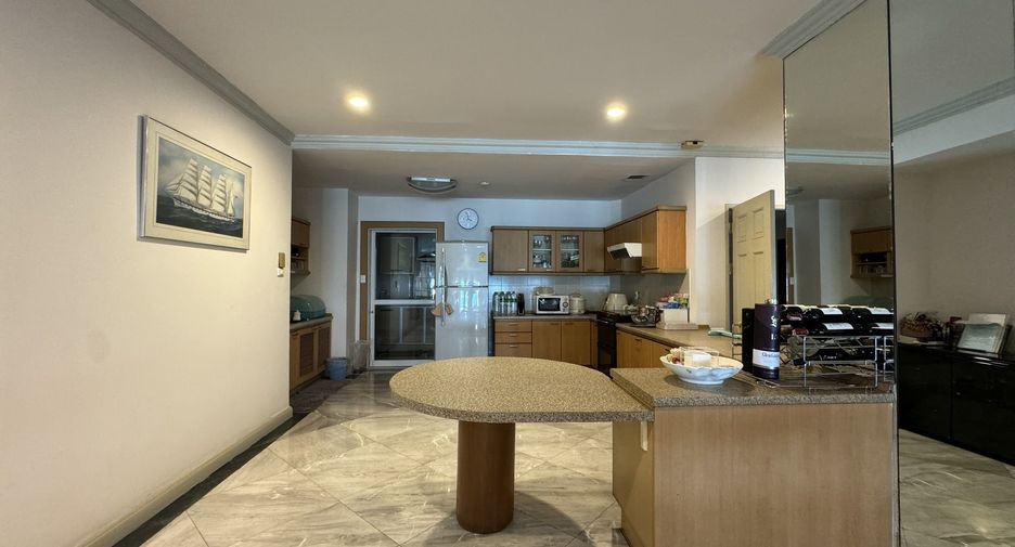 For rent 4 ベッドルーム condo in Cha Am, Phetchaburi