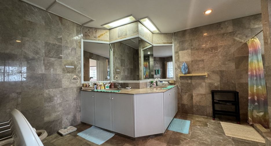For rent 4 ベッドルーム condo in Cha Am, Phetchaburi