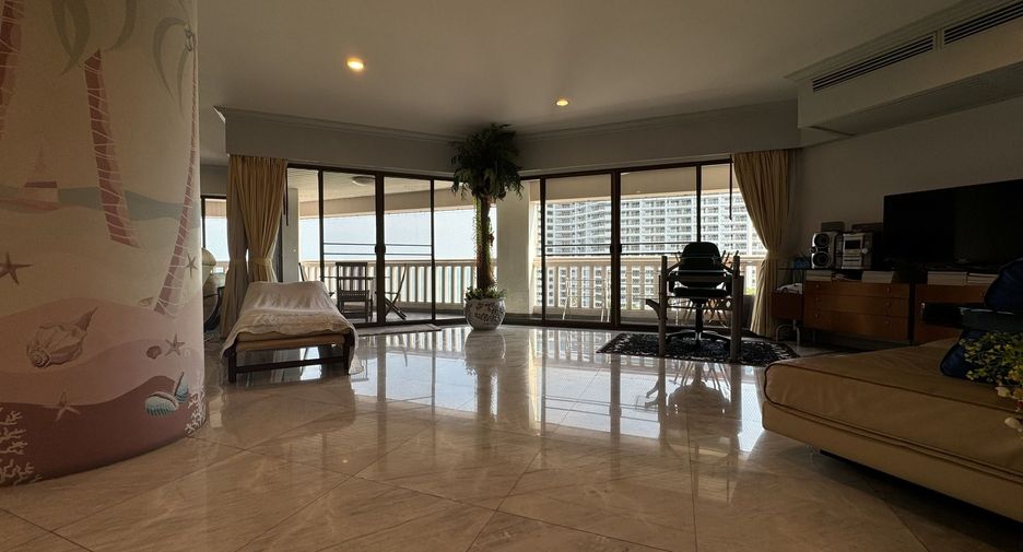 For rent 4 ベッドルーム condo in Cha Am, Phetchaburi