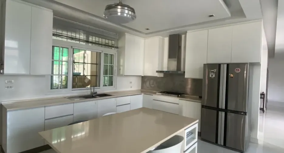For sale 4 ベッドルーム house in Pak Kret, Nonthaburi