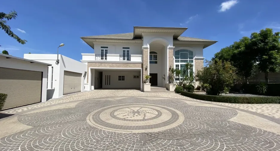 For sale 4 ベッドルーム house in Pak Kret, Nonthaburi