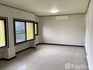 Reihenhaus zur Miete mit 3 Zimmer in Mueang Chiang Mai, Chiang Mai