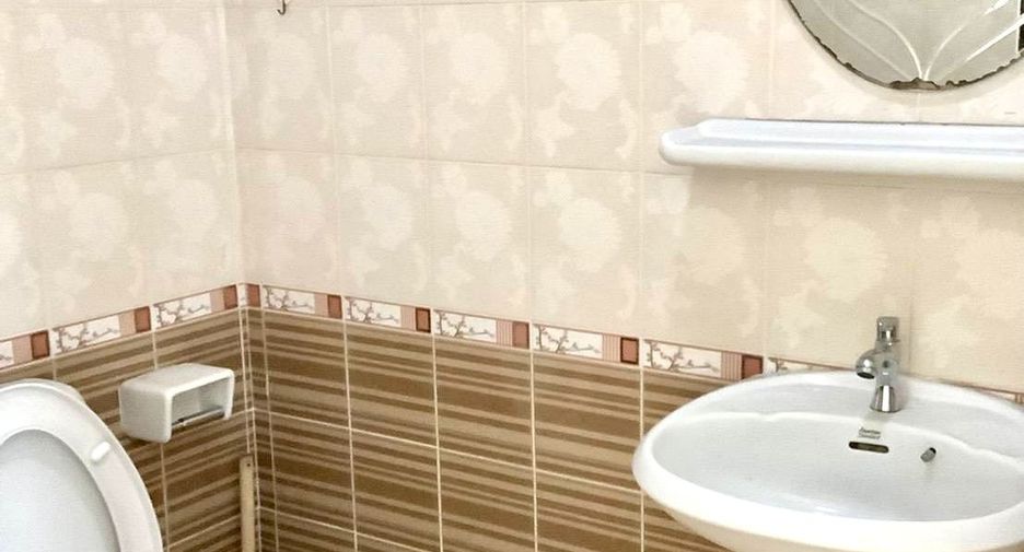Reihenhaus zur Miete mit 3 Zimmer in Mueang Chiang Mai, Chiang Mai