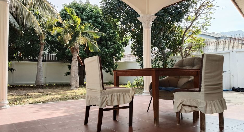 For rent 2 bedrooms house in Hua Hin, Prachuap Khiri Khan