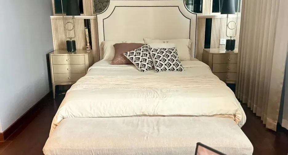 Casa en venta y en alquiler de 4 habitaciones en Lat Krabang, Bangkok