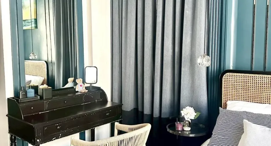 Casa en venta y en alquiler de 4 habitaciones en Lat Krabang, Bangkok