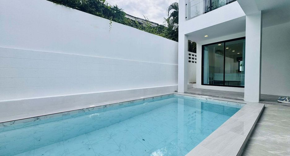 For sale 5 bedrooms villa in Jomtien, Pattaya