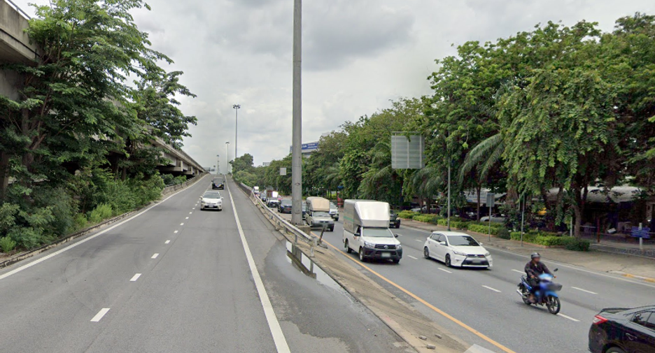 For sale land in Wang Thonglang, Bangkok