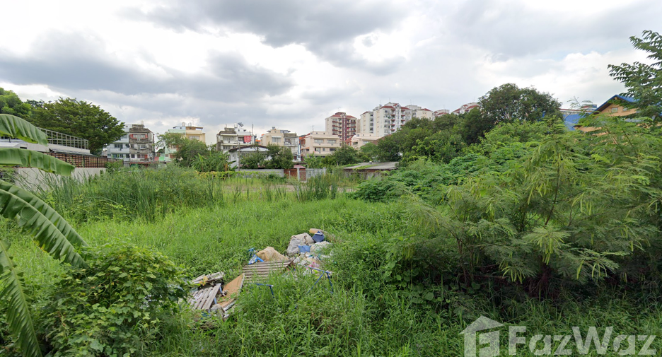 For sale land in Wang Thonglang, Bangkok