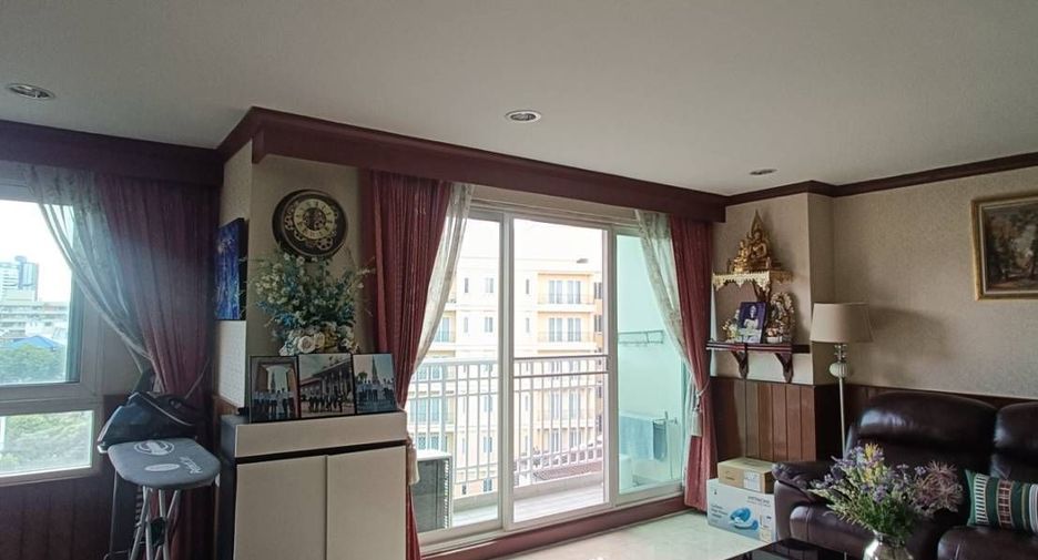 For sale 2 bedrooms condo in Yan Nawa, Bangkok