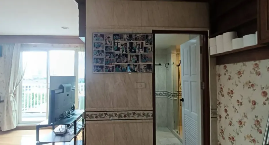 For sale 2 bedrooms condo in Yan Nawa, Bangkok