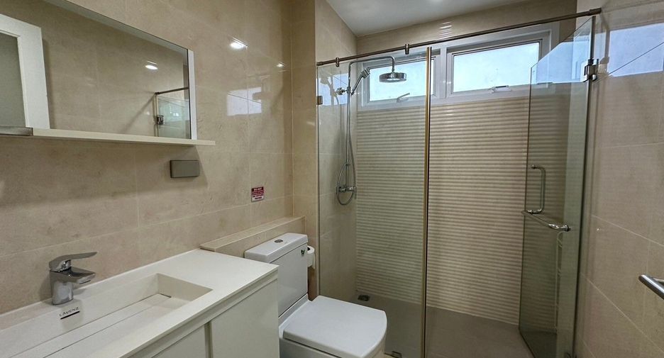 For rent 2 bedrooms condo in Mueang Chiang Mai, Chiang Mai