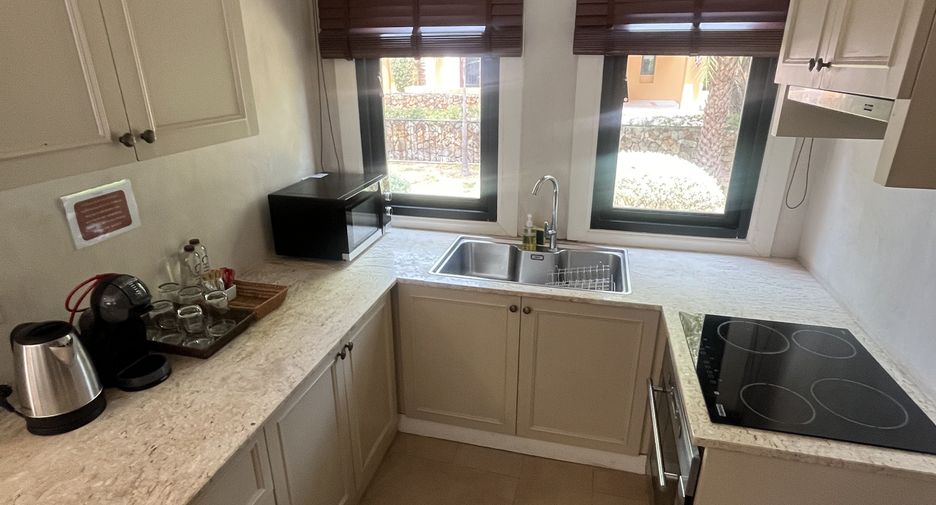 For rent 3 bedrooms villa in Sattahip, Chonburi