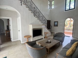 À louer 3 chambres villa à Huay Yai, Pattaya