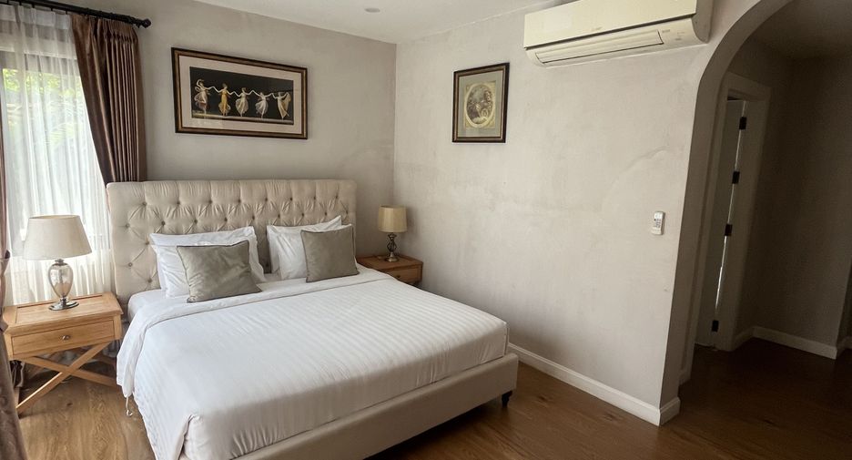 For rent 3 bedrooms villa in Sattahip, Chonburi