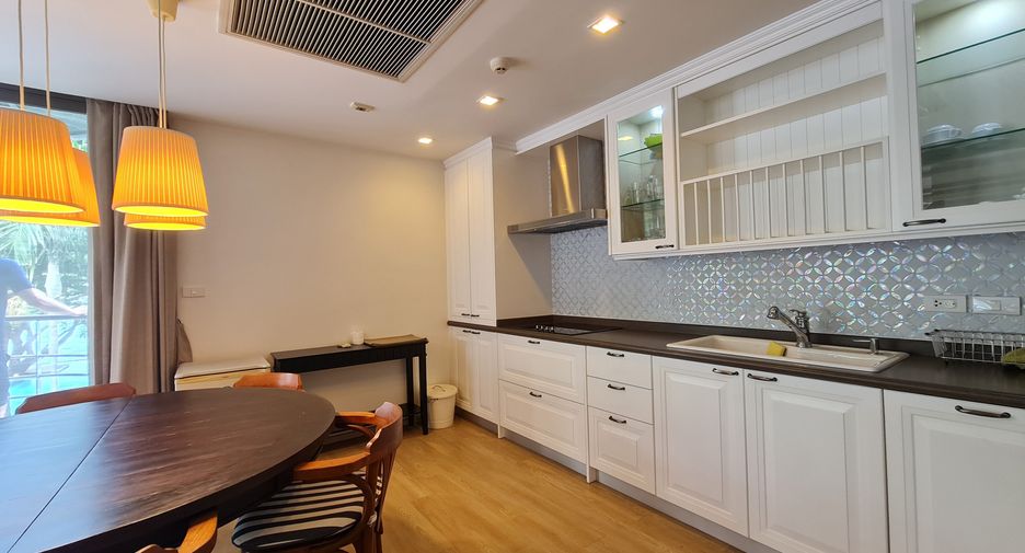 For sale 3 bedrooms condo in Cha Am, Phetchaburi