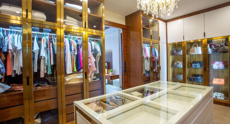 Villa en venta de 5 habitaciones en Hua Hin, Prachuap Khiri Khan