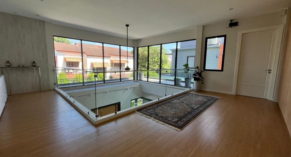 For sale 11 ベッドルーム house in Prawet, Bangkok