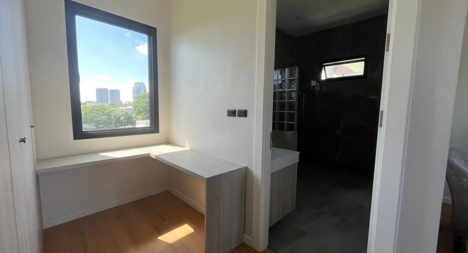 For sale 11 ベッドルーム house in Prawet, Bangkok