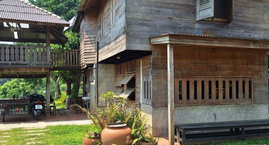 出售 8 卧室 独立屋 在 San Sai, Chiang Mai