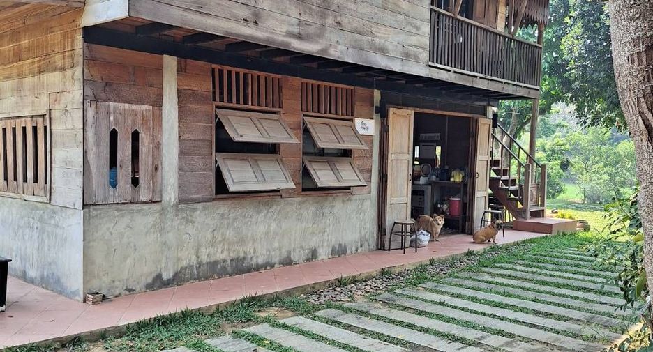 出售 8 卧室 独立屋 在 San Sai, Chiang Mai