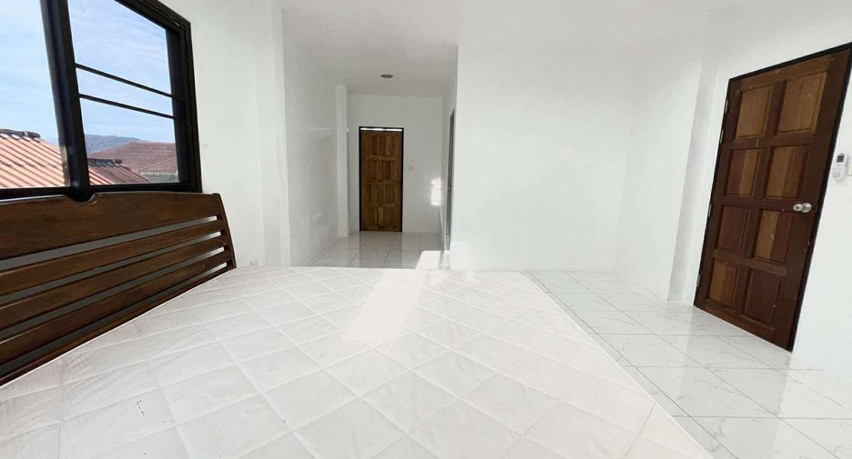 Haus zur Miete mit 4 Zimmer in Kathu, Phuket