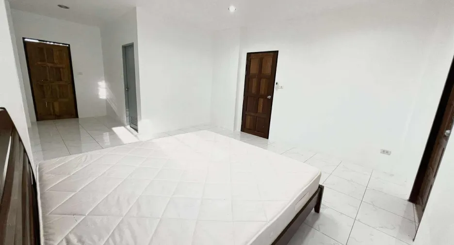 Haus zur Miete mit 4 Zimmer in Kathu, Phuket