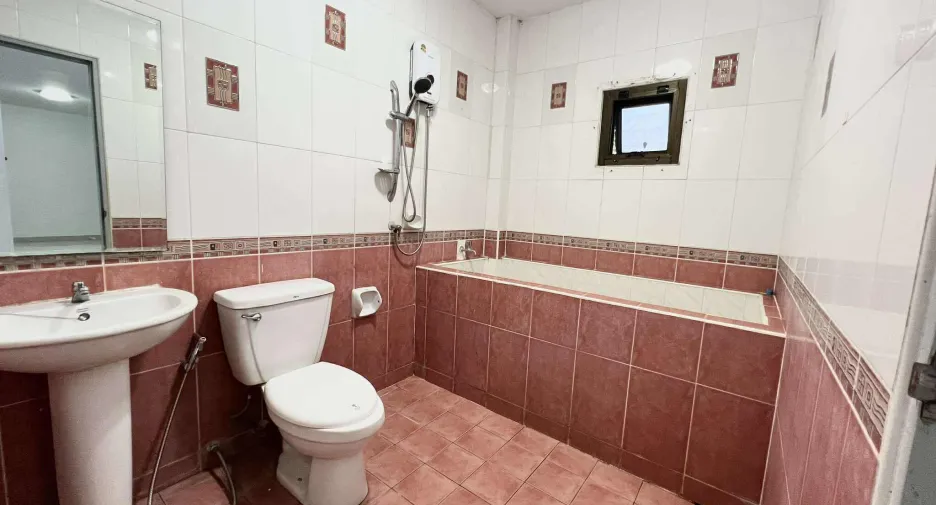 Haus zur Miete mit 4 Zimmer in Kathu, Phuket