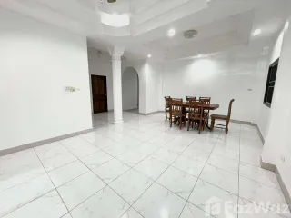 Haus zur Miete mit 4 Zimmer in Kathu, Phuket