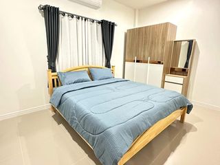 Reihenhaus zur Miete mit 3 Zimmer in Bang Lamung, Chonburi