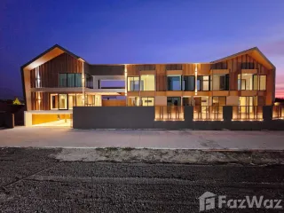 For sale 8 bedrooms villa in Cha Am, Phetchaburi
