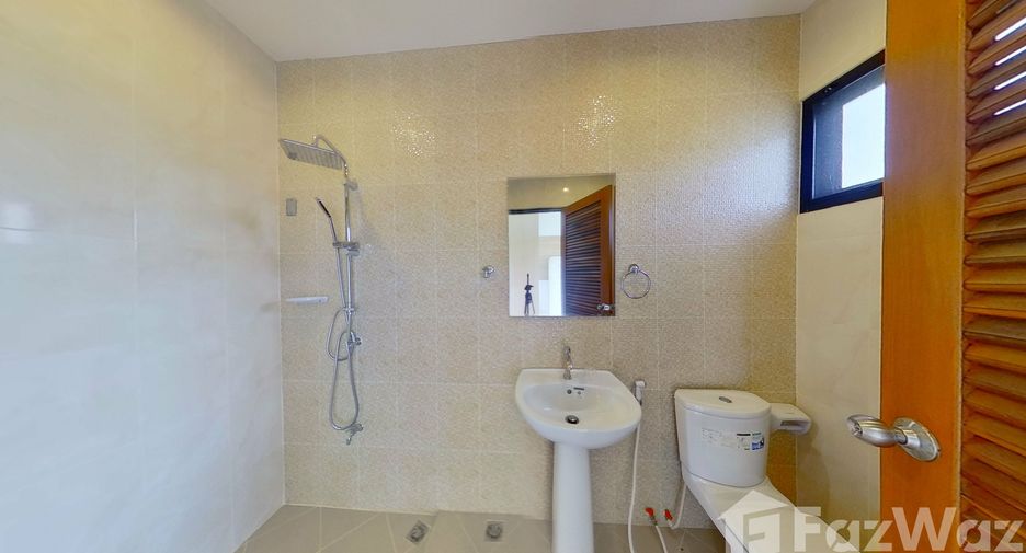Casa adosada en venta de 2 habitaciones en San Sai, Chiang Mai