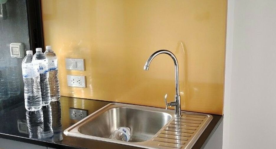 For sale 1 bed condo in Bang Phlat, Bangkok