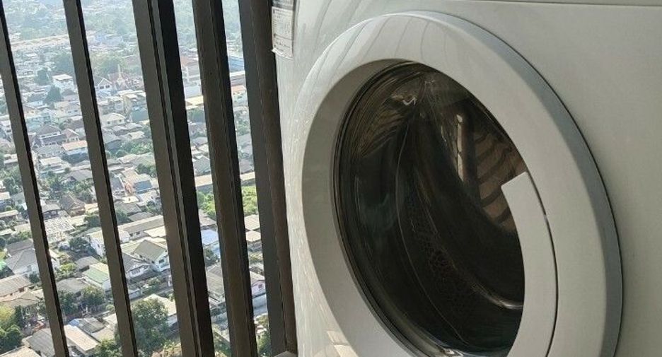 For sale 1 bed condo in Bang Phlat, Bangkok