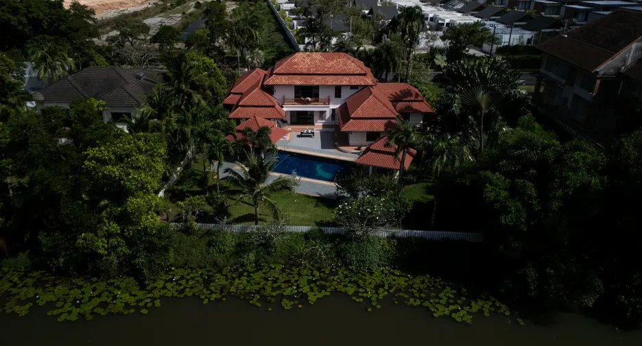 Villa zum Kauf und zur Miete mit 4 Zimmer in Thalang, Phuket