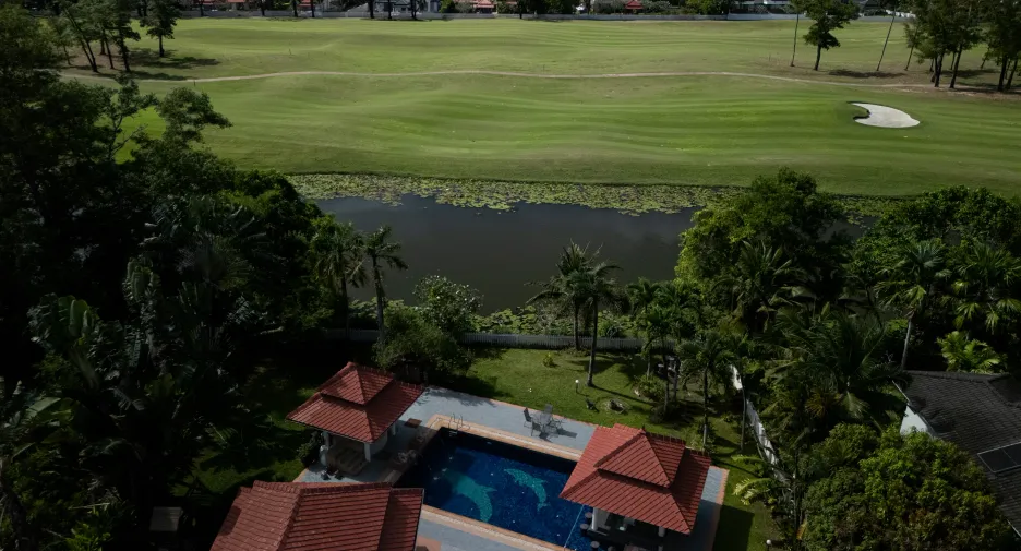 Villa zum Kauf und zur Miete mit 4 Zimmer in Thalang, Phuket