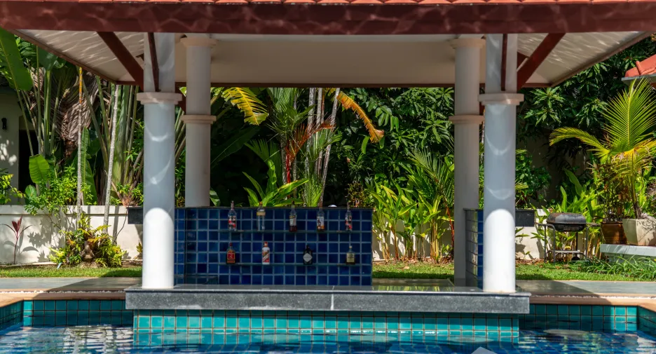 Villa zum Kauf und zur Miete mit 4 Zimmer in Thalang, Phuket