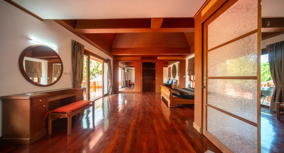 Villa zum Kauf und zur Miete mit 4 Zimmer in Thalang, Phuket