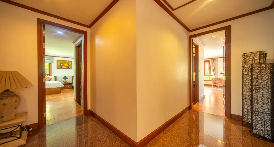 Villa zum Kauf und zur Miete mit 4 Zimmer in Thalang, Phuket