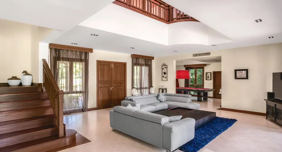 Villa zum Kauf mit 4 Zimmer in Thalang, Phuket