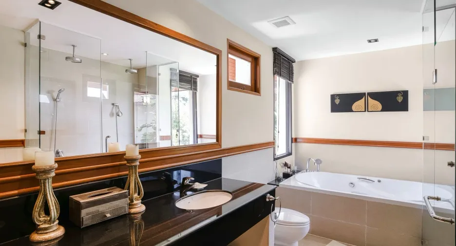 Villa zum Kauf mit 4 Zimmer in Thalang, Phuket